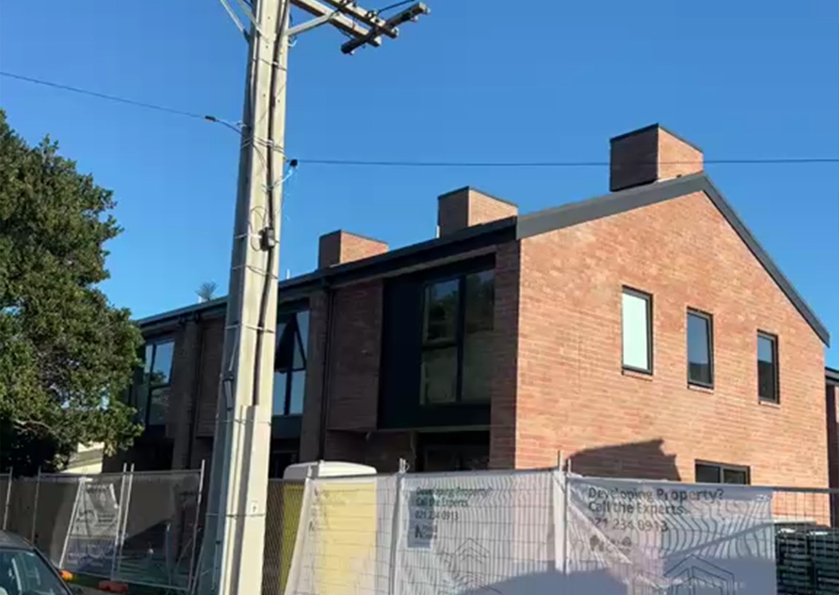Brick and block laying team at work